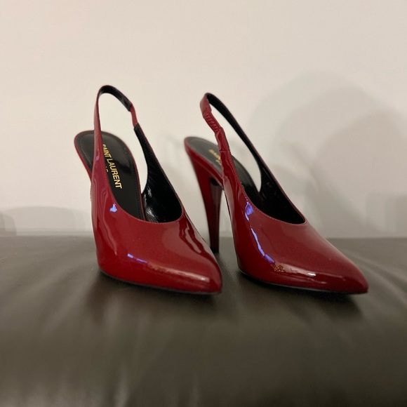Saint Laurent Hot Red Heels - Picture 2 of 9